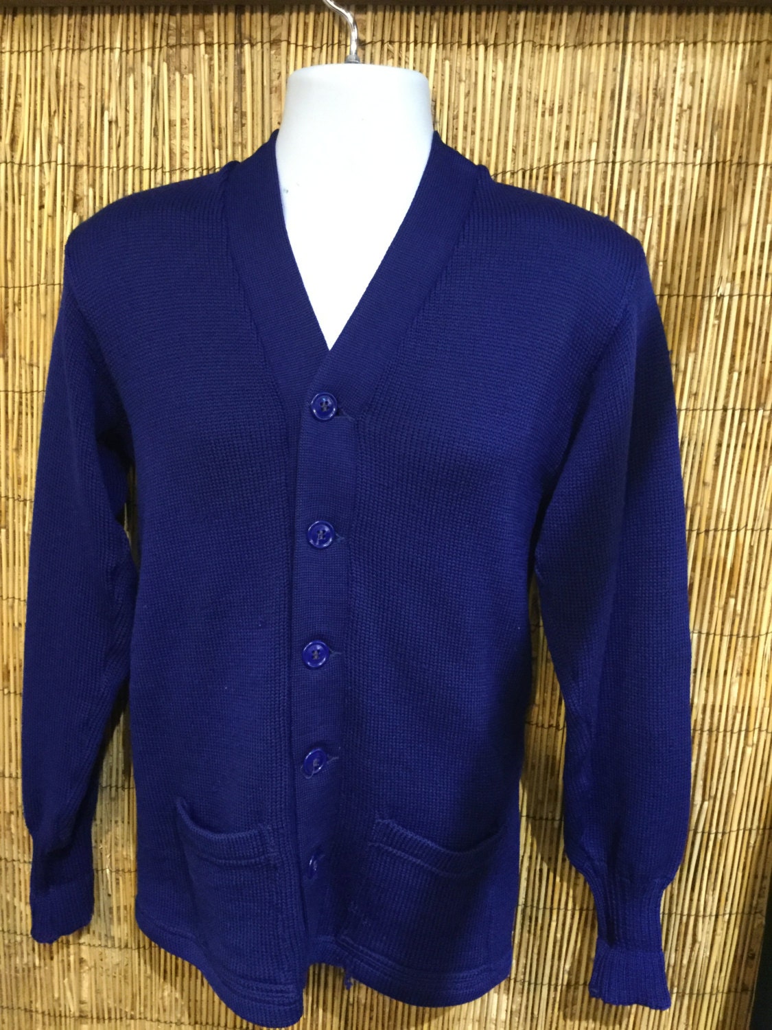 MV046 Vintage 1930s 1940s school sweater Graphic Tee – Everyday Comfort · Great Gift For Fans