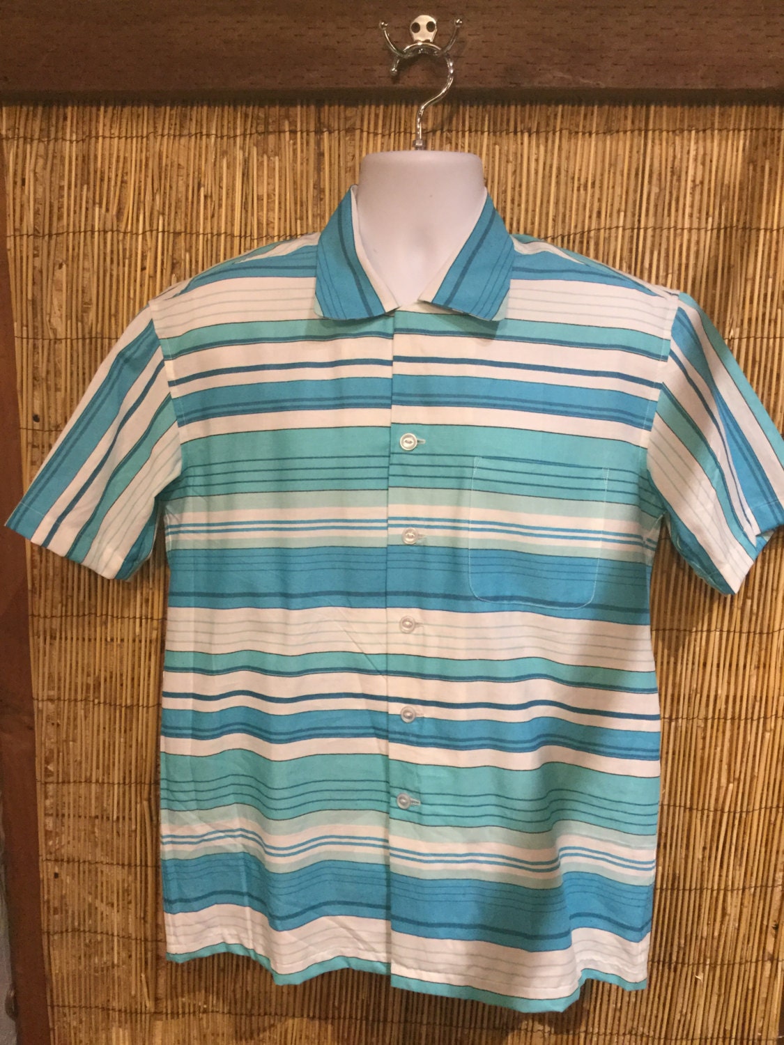 HR054 195039s Candy Stripe blue and white Hollywood Rogue reproduction men39s shirt Size X Large Graphic Tee – Everyday Comfort · Great Gift For Fans