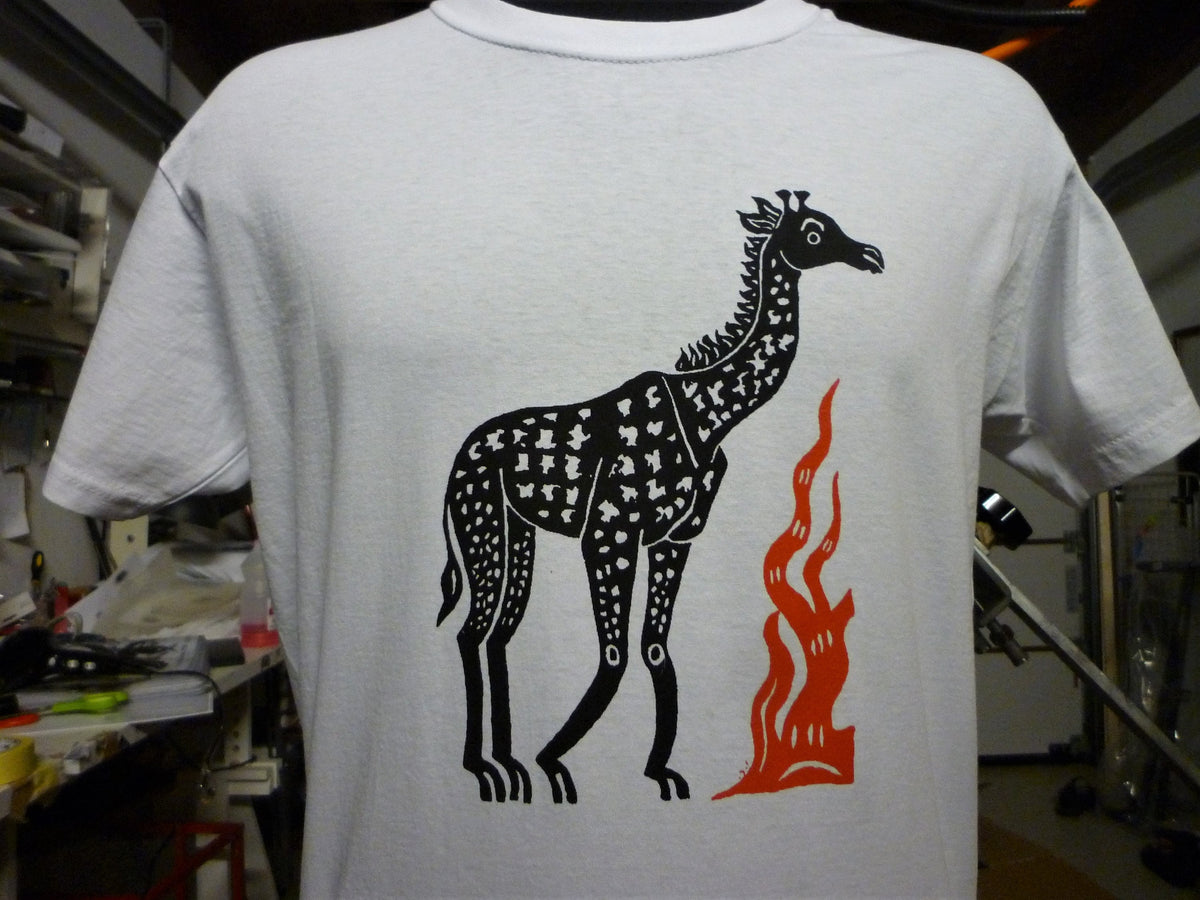 GIRAFFE vintage jungle book t shirt Graphic Tee – Soft Feel · Trending Graphic Apparel