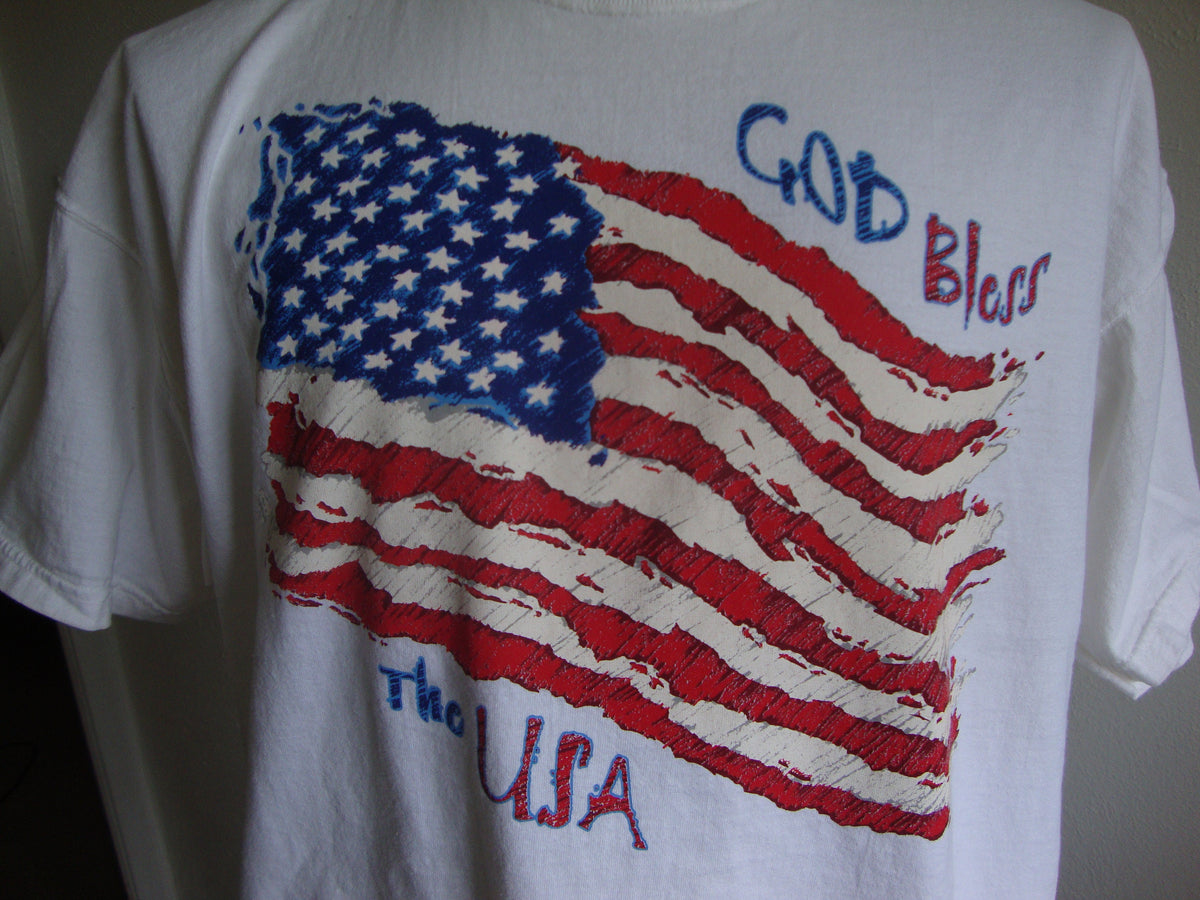 Vintage 9039s God Bless The USA White T Shirt Size L Graphic Tee – Fan Favorite · Perfect For Daily Wear