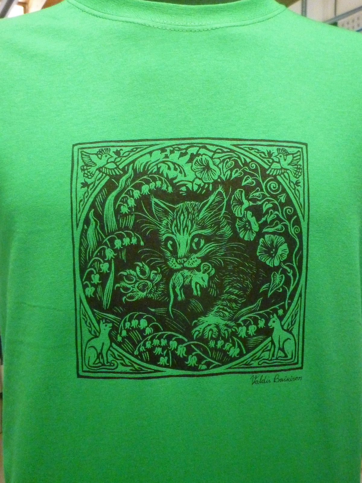 CATCHING MOUSE designed and licensed by Valdis Bakirovs cat mouse T SHIRT Graphic Tee – Everyday Comfort · Must-Have Style