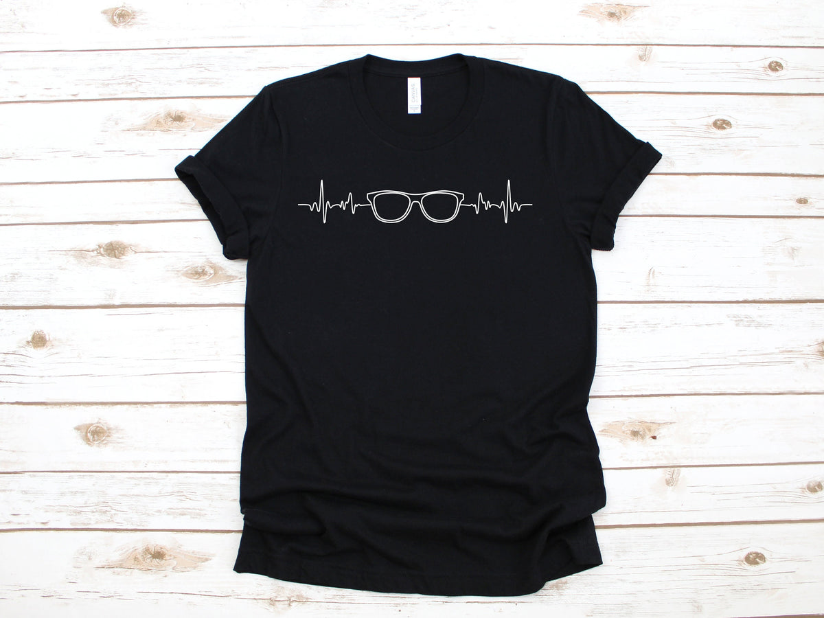 Optometry Heartbeat Shirt Funny Glasses Optometrist TShirt Cute Optician Tank Top Hoodie Hoodie Apparel Gift Hoodie – Aesthetic Look · Great Gift For Fans