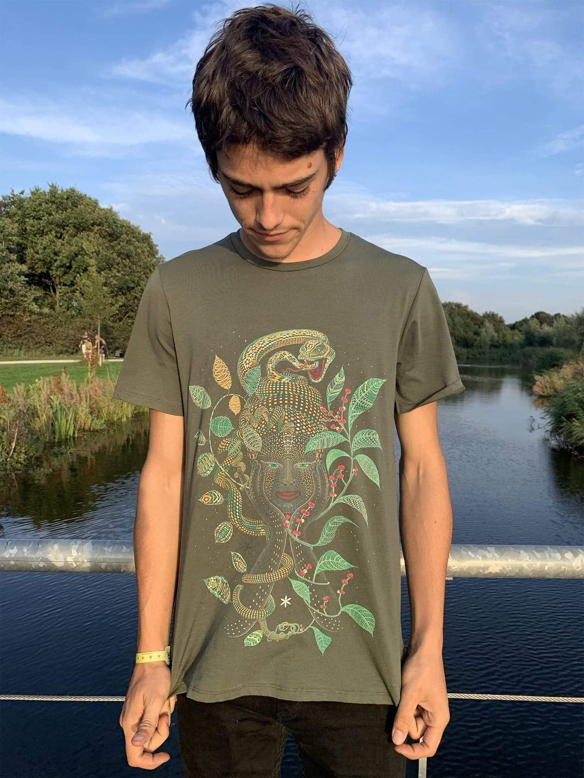 Sacred Geometry Shirt Yoga Shirt Aya Men in Olive Ayahuasca Clothes Psychedelic Tshirt Graphic t shirt Psychedelic Tee Graphic Tee – Easygoing Wear · High-Quality Print