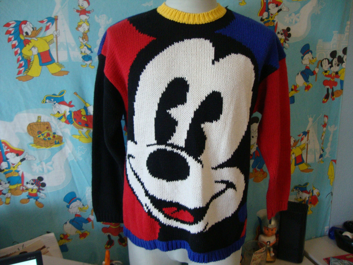 Vintage 9039s Mickey Co Walt Disney Mickey Mouse Sweater M Graphic Tee – Feel-Good Design · High-Quality Print