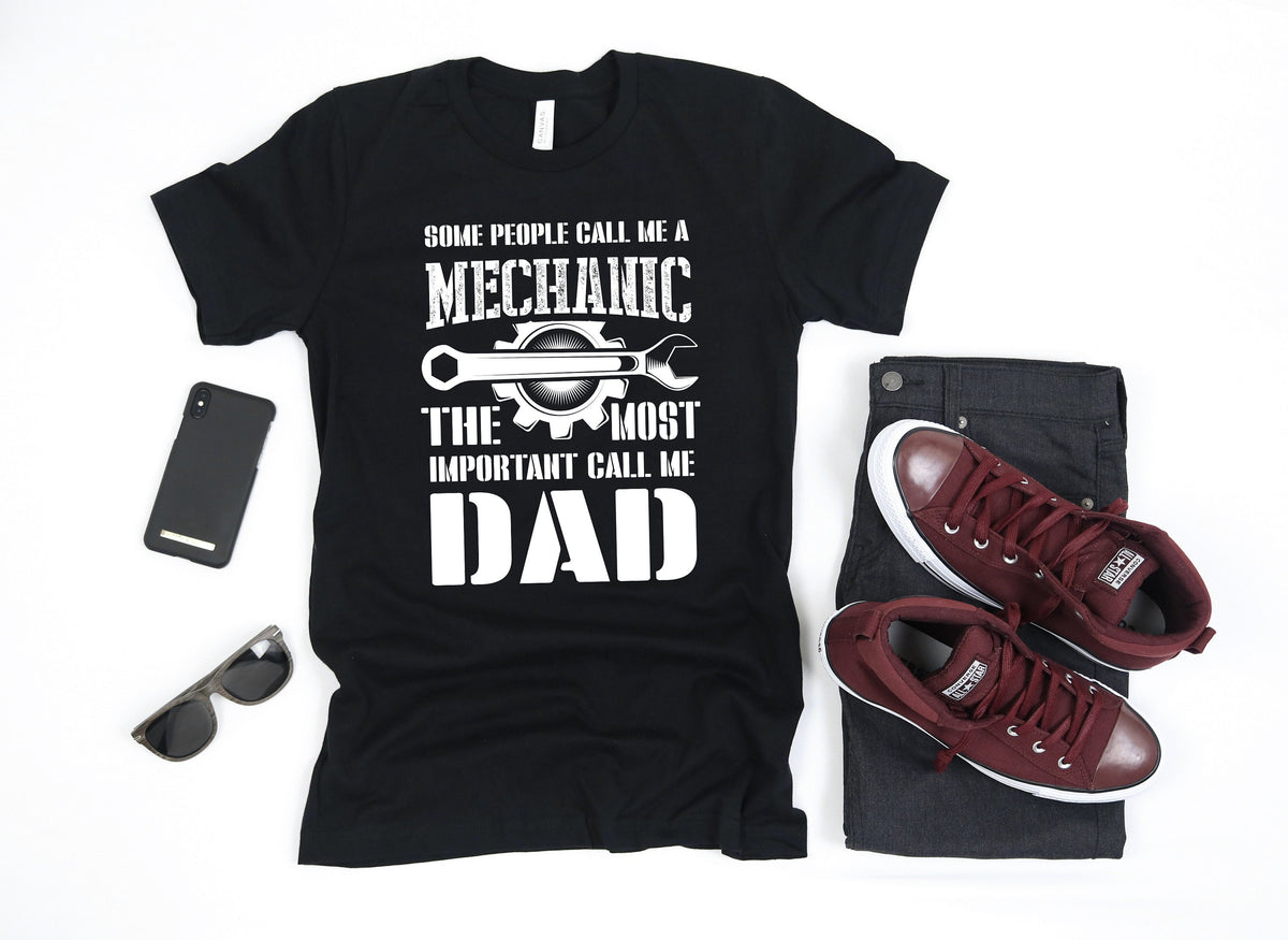 Mechanic Dad TShirt Funny Dad Mechanic Shirt Fathers Day Gift Car Mechanic Hoodie Sweatshirt Long Sleeve Hoodie – Fan Favorite · Trending Graphic Apparel