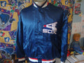 Vintage 9039s Chicago White Sox MLB Felco Satin Bomber Jacket L Graphic Tee – Feel-Good Design · High-Quality Print