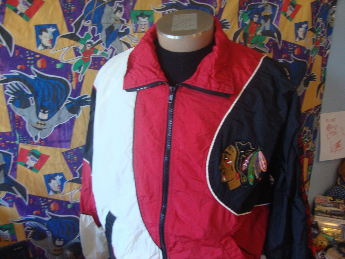 Vtg 9039s Chicago Blackhawks NHL Spellout Sleeve Windbreaker Pro Player Jacket XL Graphic Tee – Everyday Comfort · Perfect For Daily Wear