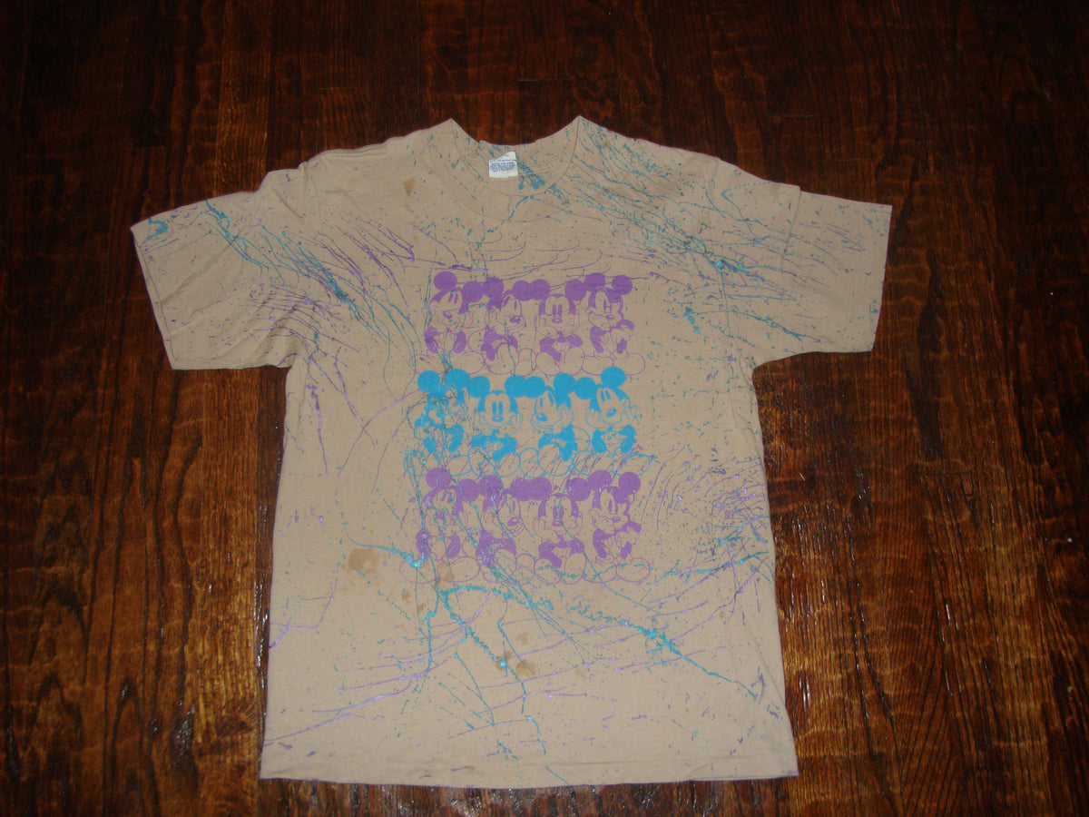 Vintage 9039s Walt Disney Mickey Mouse All Over Print Splatter Paint T Shirt L Graphic Tee – Bold Style · Must-Have Style