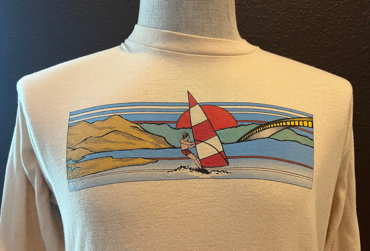 Vintage 8039s Myrtle Beach SC Sailing Windsurfing beige Longsleeve T Shirt Size L Graphic Tee – Bold Style · High-Quality Print