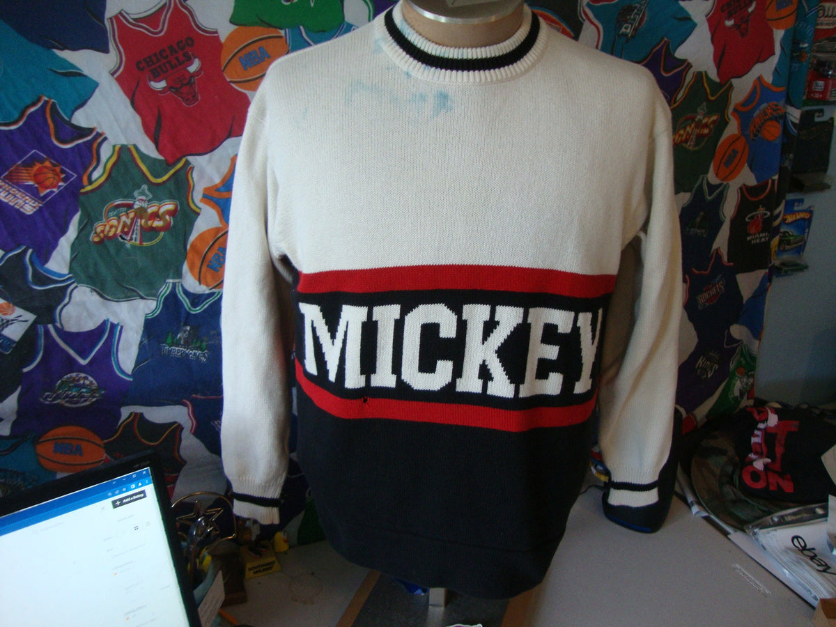 Vintage 9039s Mickey INC Walt Disney Mickey Mouse Sweater XL Graphic Tee – Easygoing Wear · Perfect For Daily Wear
