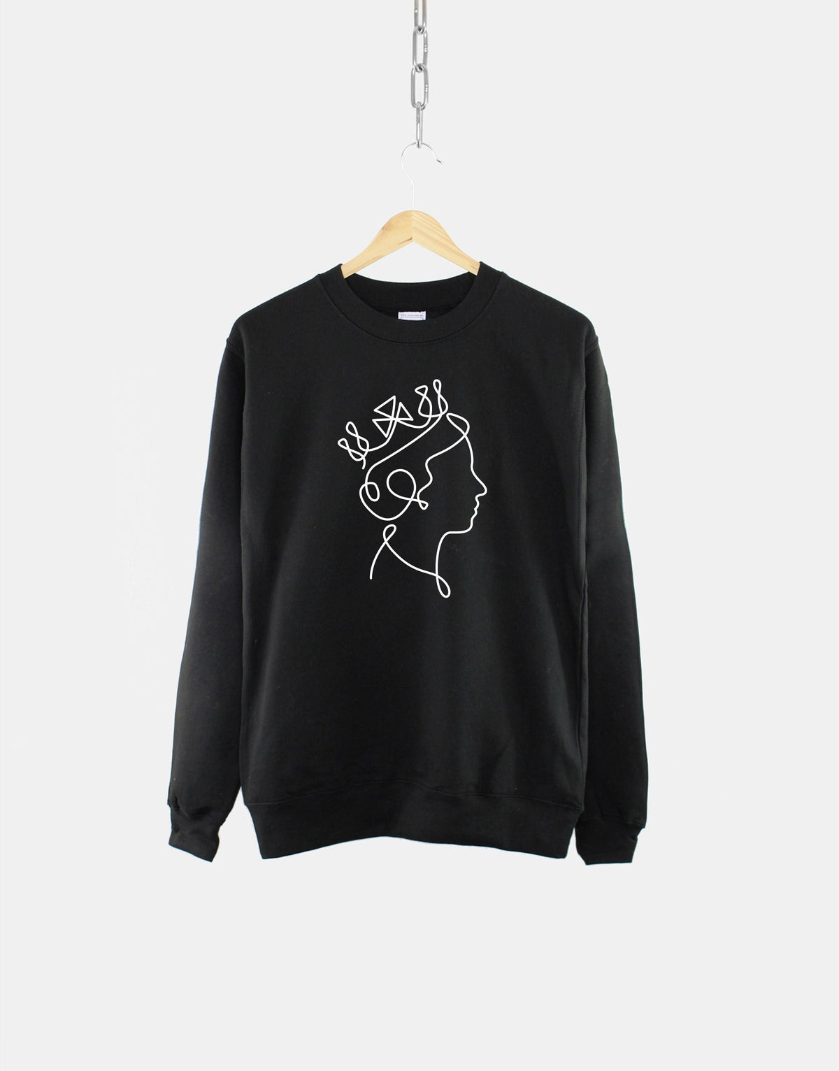 Queen Elizabeth Print Sweatshirt Queen Elizabeth Sweatshirt Queen Elizabeth Shirt Queen Of England Art Queen Elizabeth II Sweatshirt Sweatshirt – Easygoing Wear · Top Pick For Any Outfit