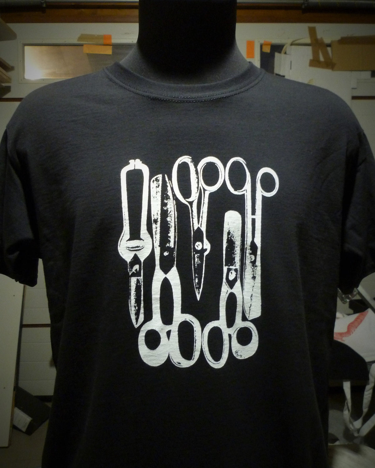SCISSORS SET t shirt Graphic Tee – Everyday Comfort · Top Pick For Any Outfit