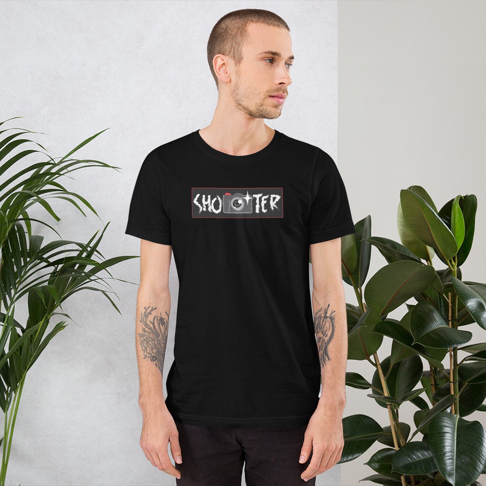 Photographer Photography I Shoot People Funny Street Photographer Quotes Unisex t shirt Graphic Tee – Fan Favorite · Trending Graphic Apparel