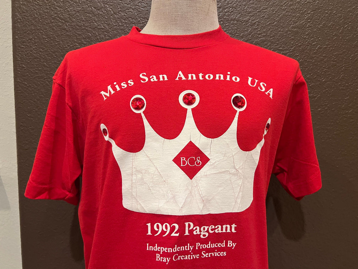 Vintage 9039s 1992 Miss San Antonio Pageant Red T Shirt Size L Graphic Tee – Easygoing Wear · Must-Have Style