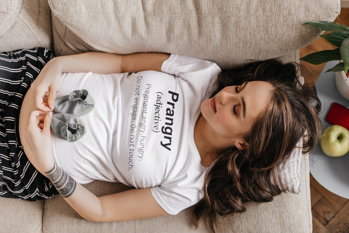 Prangry T Shirt Umstandmode Schwangerschaft TShirt Damen Umstandshirt Mutterschaft Shirt Liebe im Bauch Momto be Outfit Mama Kleidung Shirt Graphic Tee – Fan Favorite · Must-Have Style