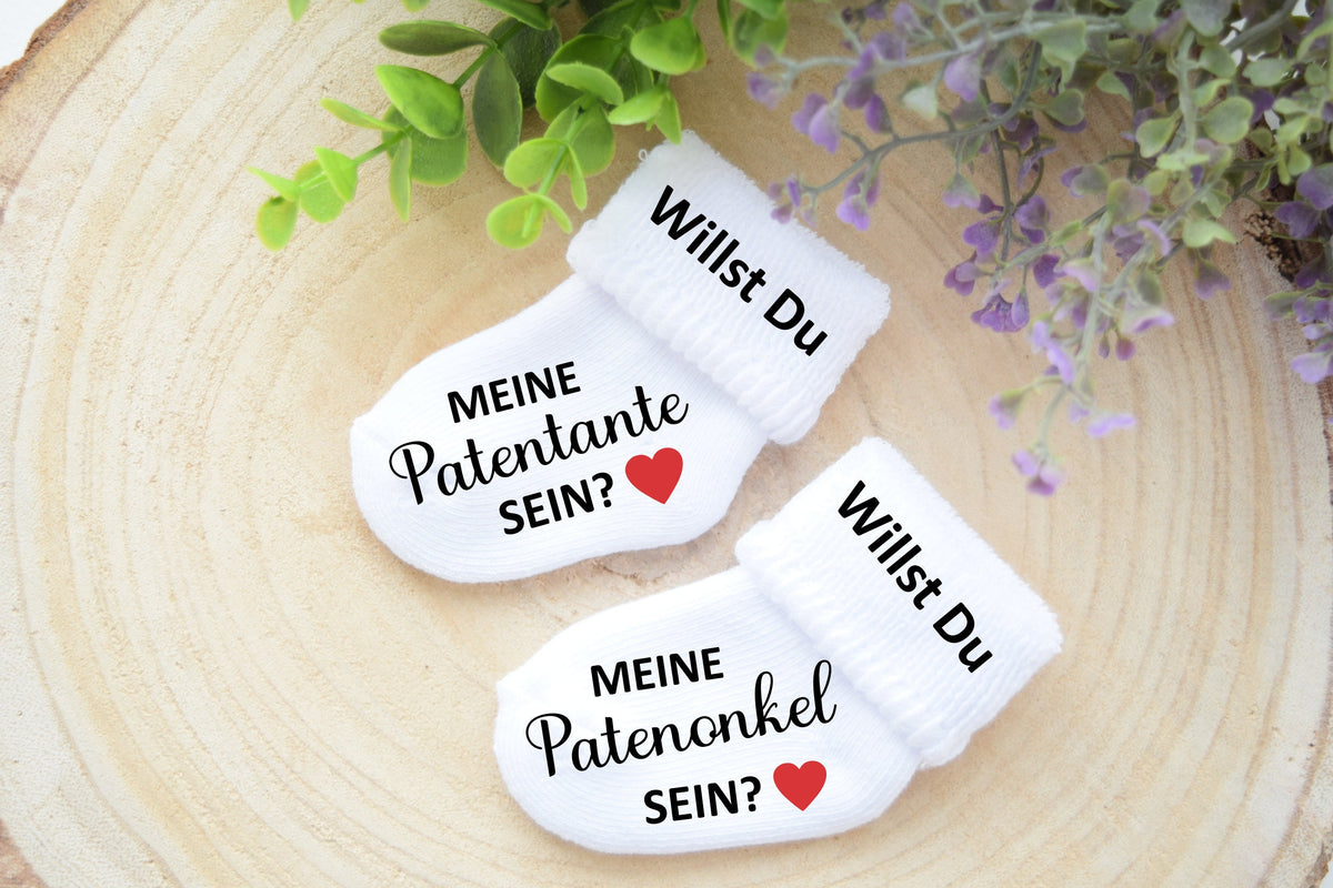 Wills Du Meine PatentantePatenonkel Sein Baby Socken Taufe Geschenk Baby verknden Taufe Verkundung Baby Socke Patentante berraschung 2023 Graphic Tee – Fan Favorite · Trending Graphic Apparel