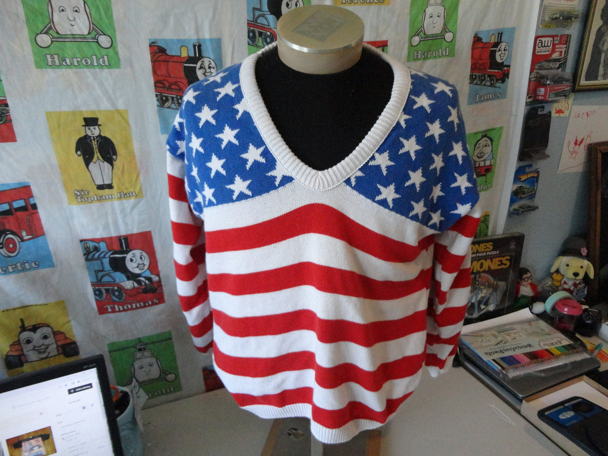 Vintage 9039s American Flag AOP All Over Print of July Political Election V Neck Sweater Size M Graphic Tee – Cozy Vibes · Must-Have Style