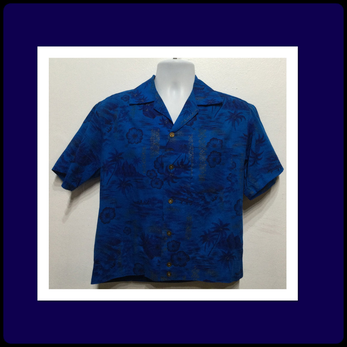HS217 Vintage 1950s tiki hawaiian shirtjacket Graphic Tee – Aesthetic Look · High-Quality Print