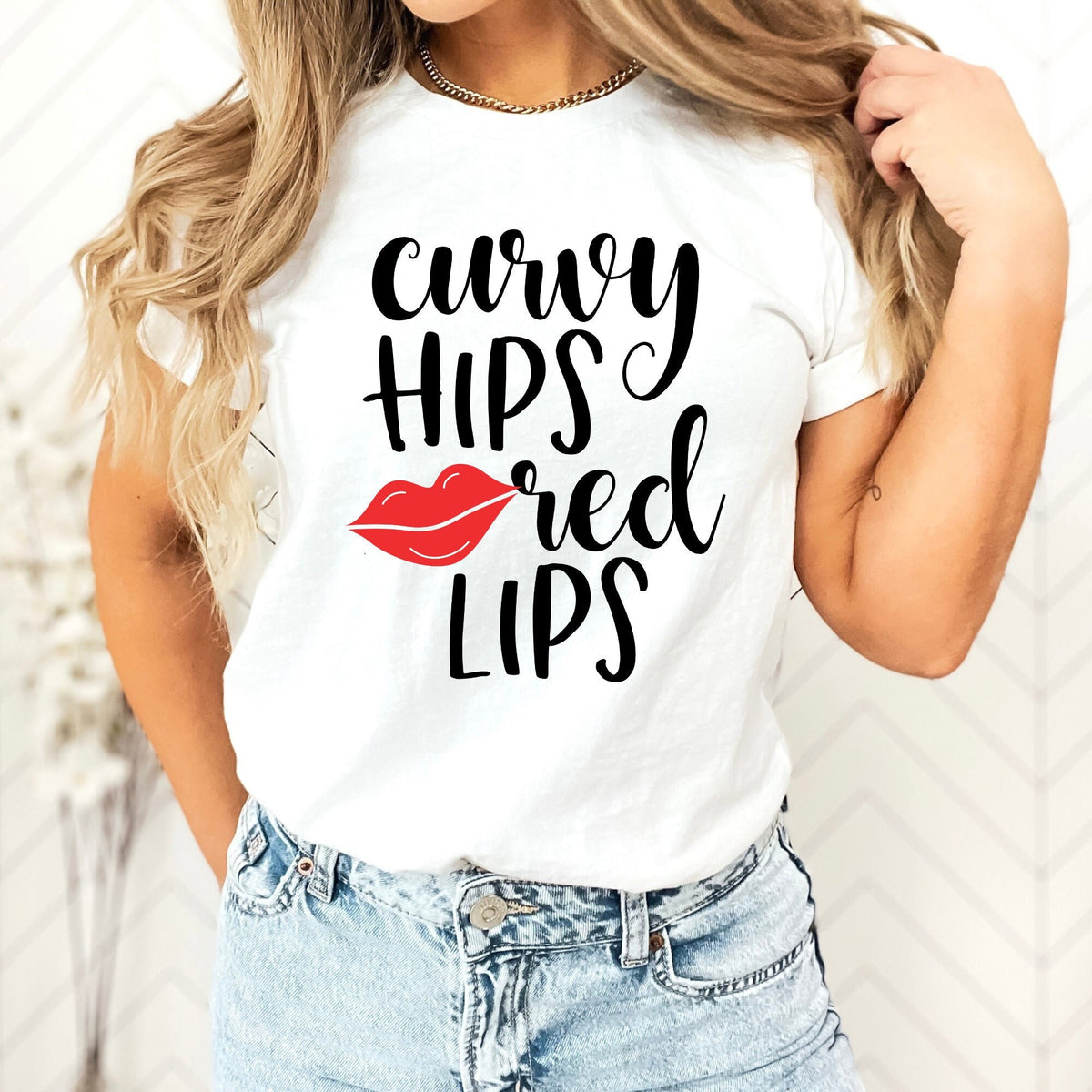 Red Lips Shirt Red Lips Curvy Hips Feminist Gift Feminist Shirt Plus Size Confident Shirt Body Positive Shirt Curvy Girl Shirt Graphic Tee – Fan Favorite · Top Pick For Any Outfit