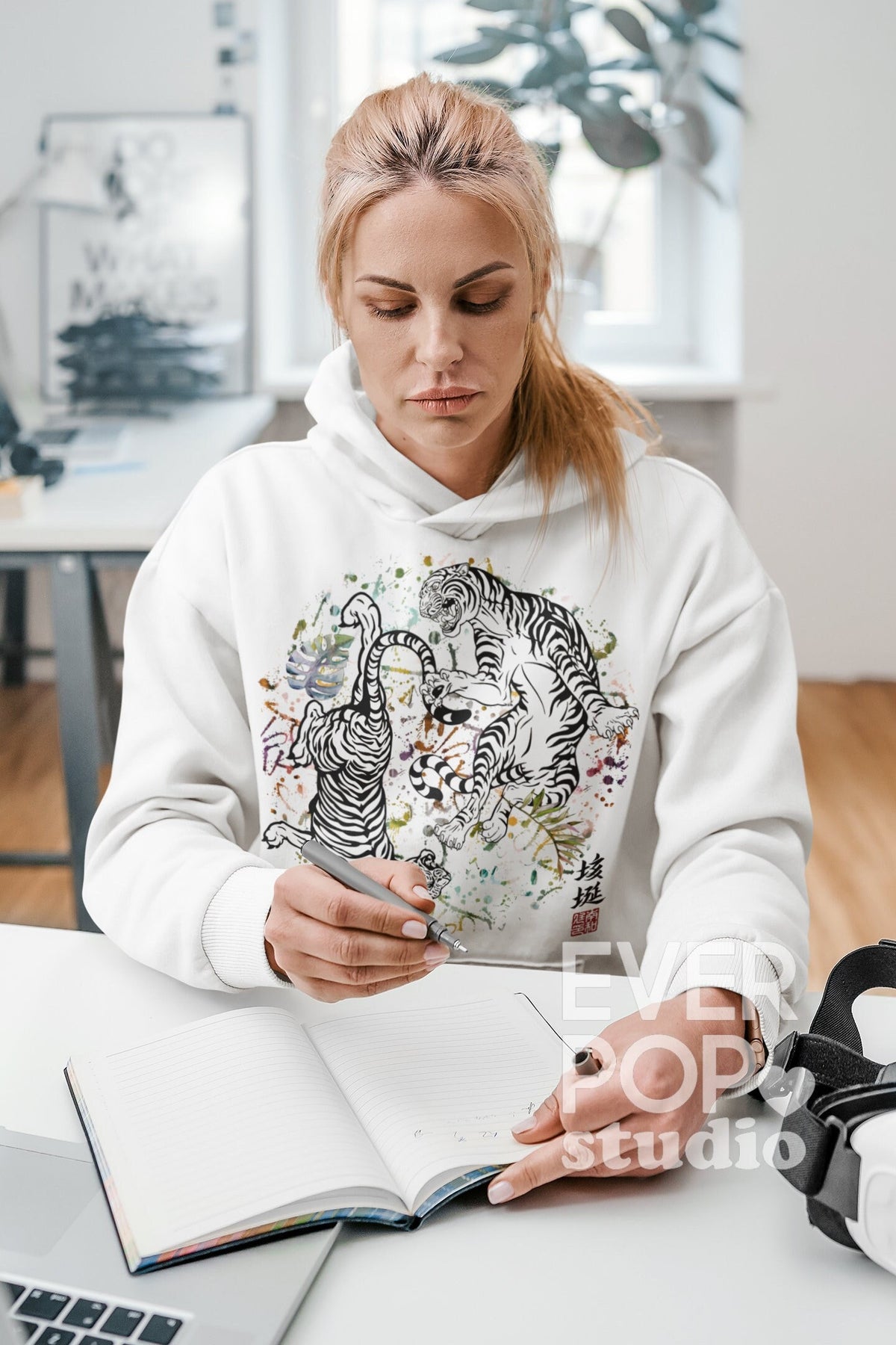 Cool Tiger Hoodie Cute Animal Hoodies Cozy Japanese Hoody Harajuku Sweater Colorful Pullover Streetwear Jumper Trendy Urban Fleece Hoodie – Bold Style · Top Pick For Any Outfit