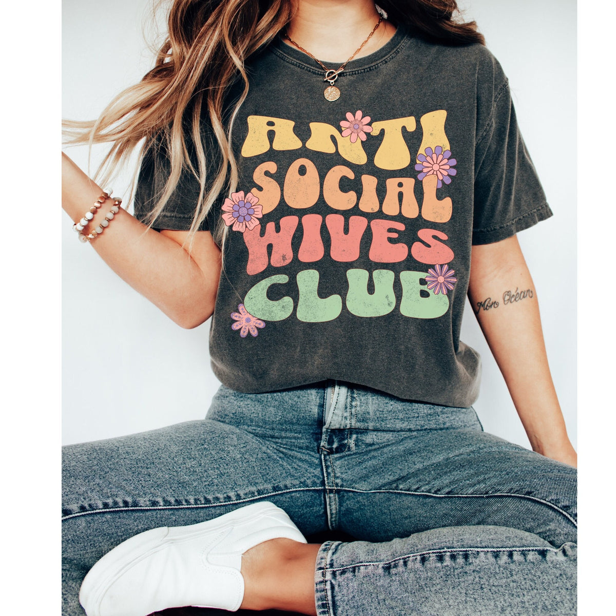 AntiSocial Wives Club Shirt Graphic Tee – Bold Style · Great Gift For Fans