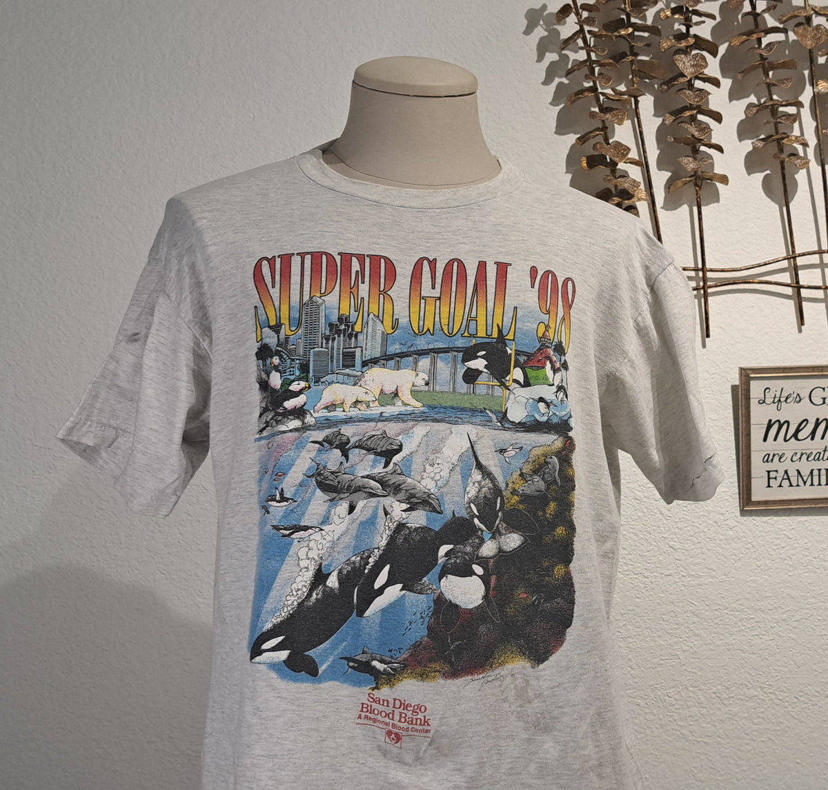 Vintage 9039s Super Goal 1998 Sea Animals San Diego blood Bank Grey Tshirt size L Graphic Tee – Premium Graphic · Trending Graphic Apparel