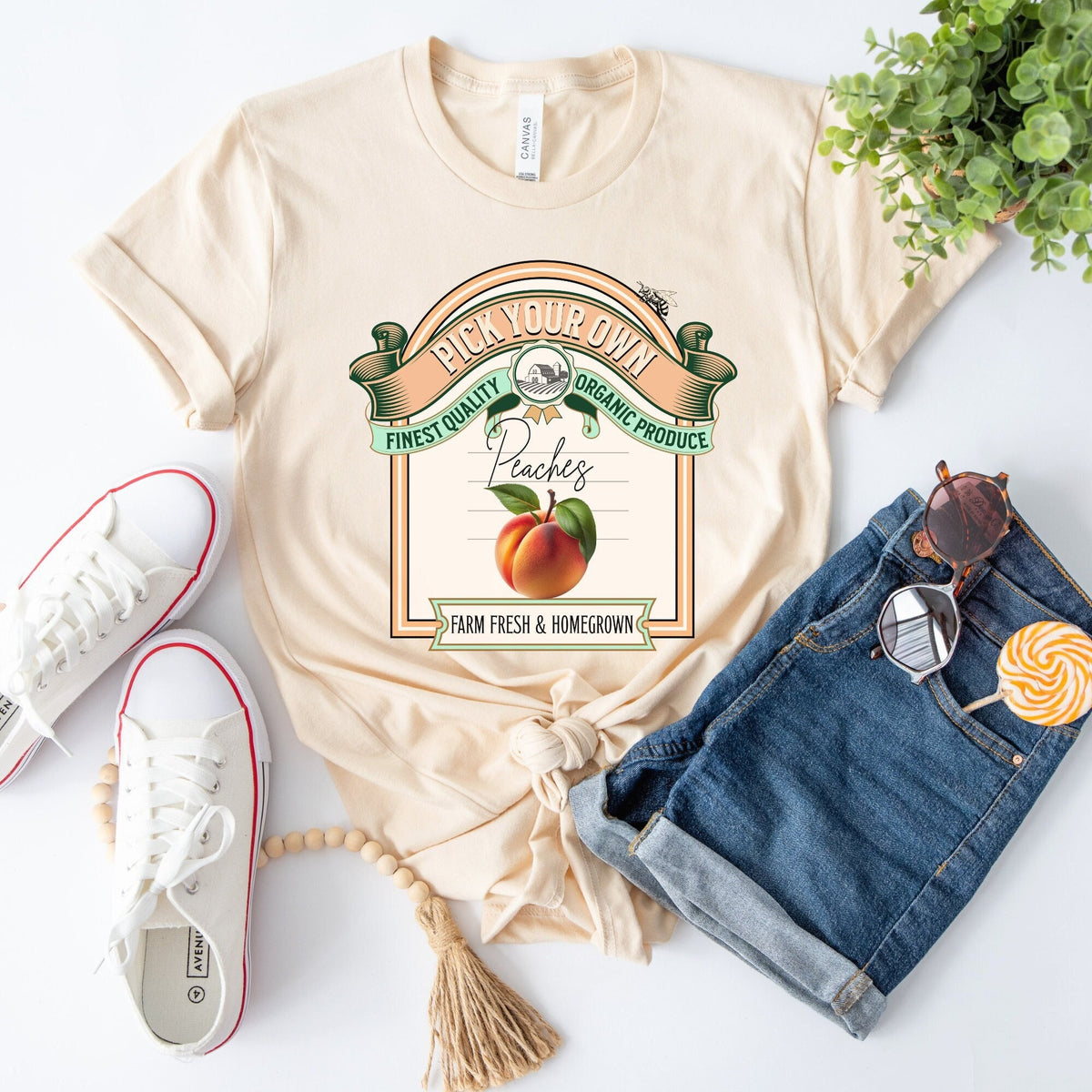 Peaches Shirt Peach Shirt Retro Graphic Tee Fruit Shirt Farm Fresh Farmers Market Shirt Farm Girl Shirt Cute Summer Shirt Fruit Tee Graphic Tee – Warm & Stylish · High-Quality Print