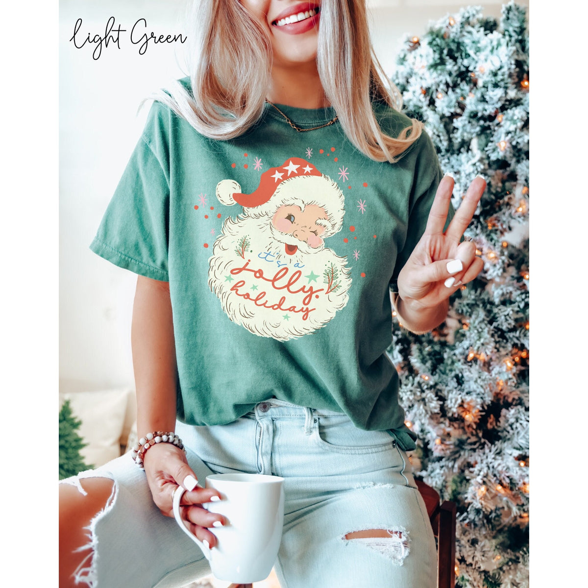 Santa Claus Shirt Santa Shirt Cute Christmas Shirt Retro Christmas Shirt Graphic Tee – Aesthetic Look · Trending Graphic Apparel