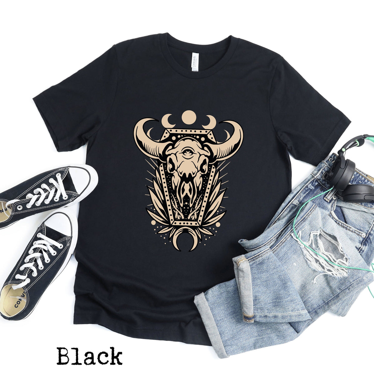 Bull Skull Shirt Cowboy Shirt Western Shirt Cow Skull Shirt Country Shirt Western Graphic Tee Rodeo Shirt Wild West Shirt Occult Tee Graphic Tee – Easygoing Wear · High-Quality Print