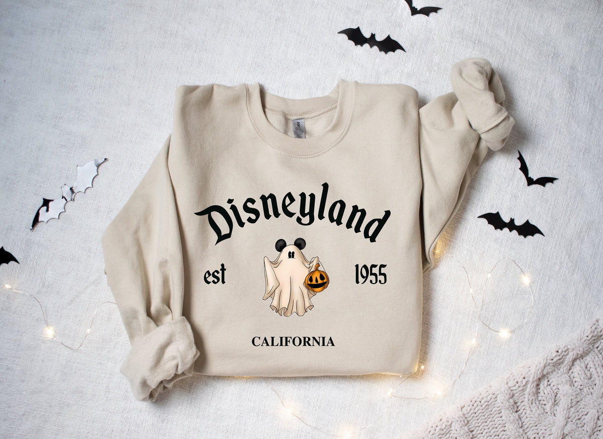 Magical Land Halloween Sweatshirt Trendy Sweatshirt Disneyland Sweatshirt Unisex Sweatshirt Halloween Sweatshirt Sweatshirt – Feel-Good Design · High-Quality Print