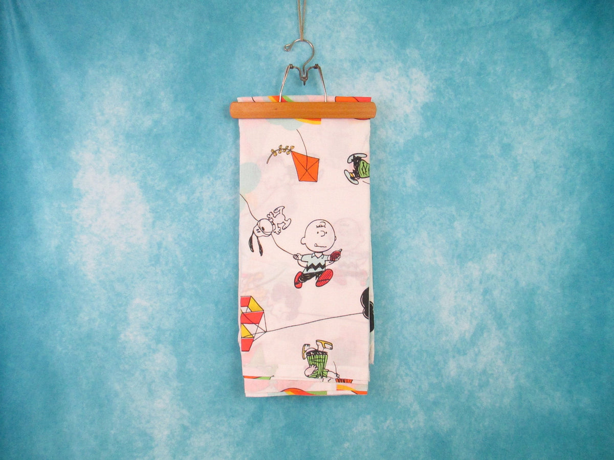 Vintage 7039s Peanuts Full Flat Bed Sheet Charlie Brown Snoopy Themed Kid39s Bedding Graphic Tee – Aesthetic Look · Top Pick For Any Outfit