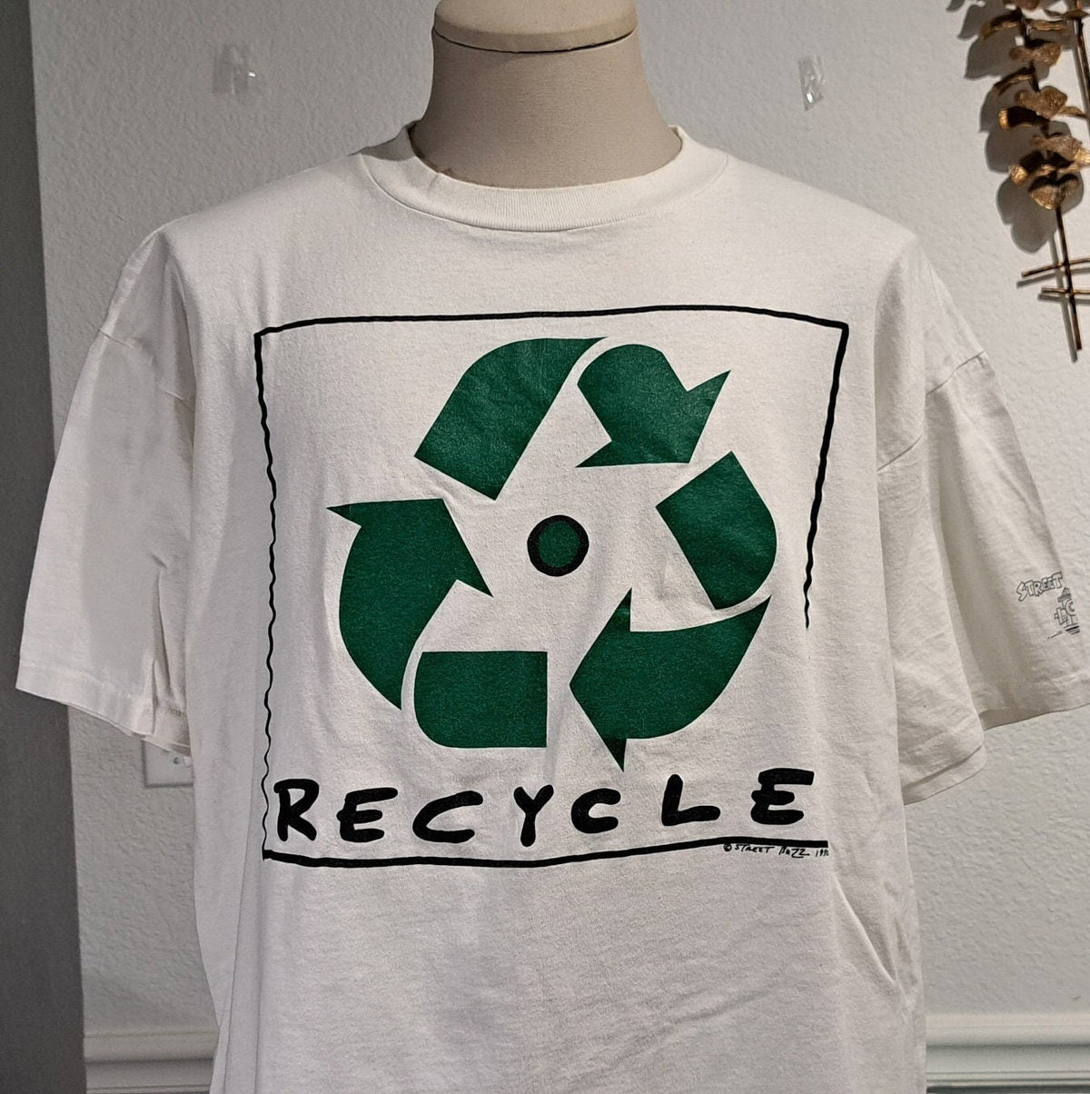 Vintage 90s Recycle white Tshirt size 2XL Graphic Tee – Premium Graphic · Must-Have Style