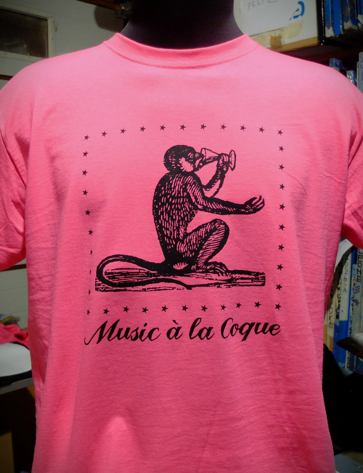 MUSIC 39A LA COQUE t shirt Graphic Tee – Bold Style · Trending Graphic Apparel