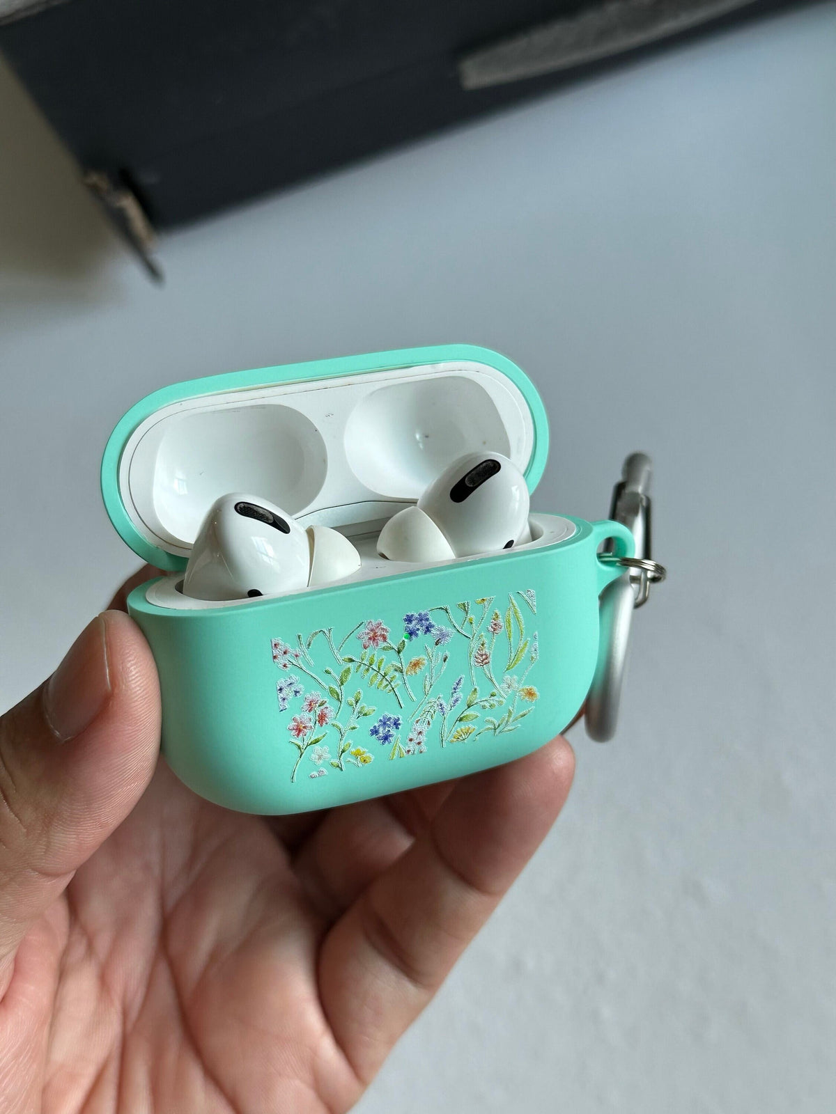 Wild Flowers water color Print Hard Case For Airpods Hard Cover For Original Airpods Pro Circle Keychain Carabiner Graphic Tee – Easygoing Wear · Must-Have Style