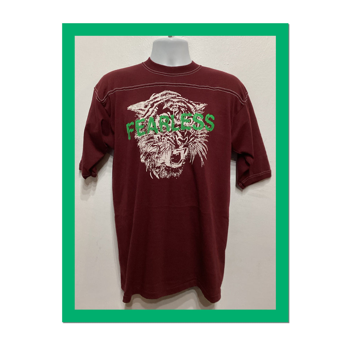 Printed novelty athletic style T shirt quotTiger print Fearlessquot Size large Graphic Tee – Premium Graphic · Trending Graphic Apparel