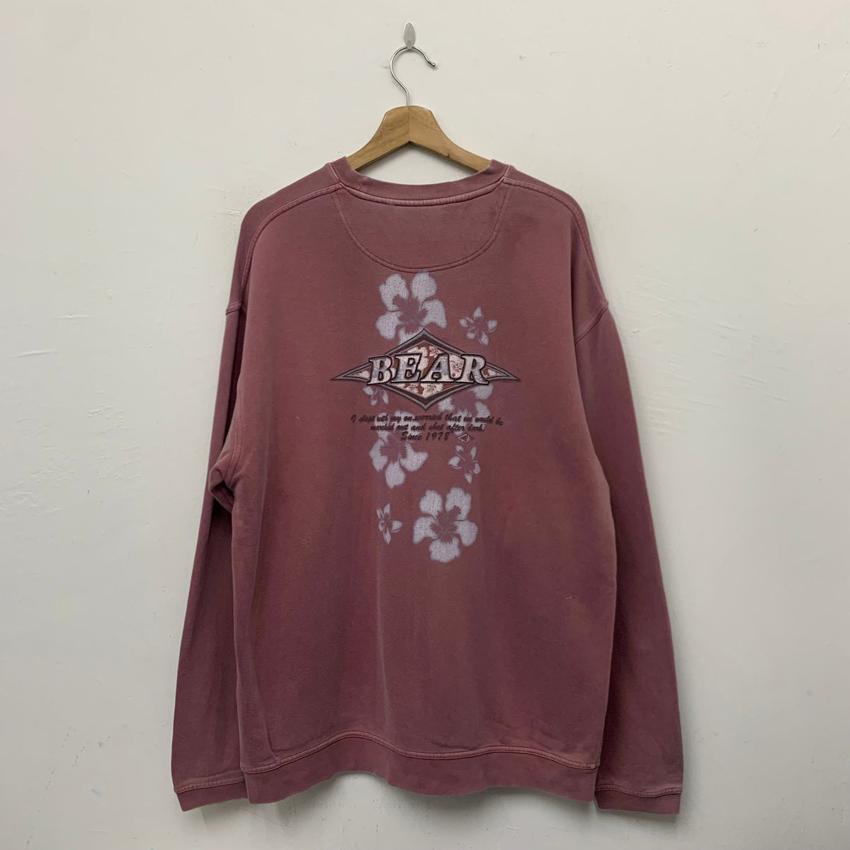 Vintage Bear Surf Wear Crewneck Sweatshirt Size Large Sweatshirt – Cozy Vibes · High-Quality Print