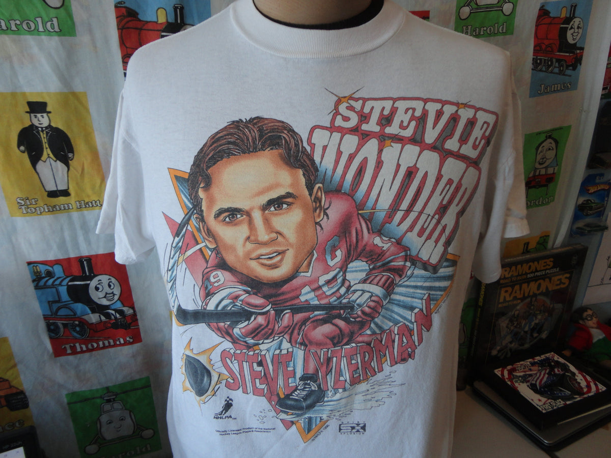 Vintage 9039s Detroit Red Wings Steve Yzerman Caricature NHL Hockey T Shirt L Graphic Tee – Easygoing Wear · Must-Have Style