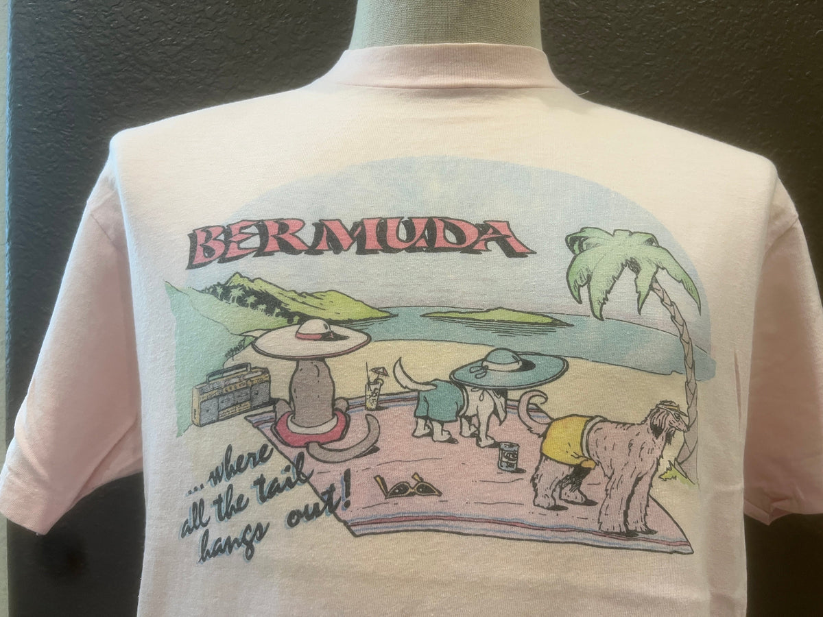 Vintage 8039s Bermuda Beach Pink T Shirt Size M Graphic Tee – Aesthetic Look · High-Quality Print