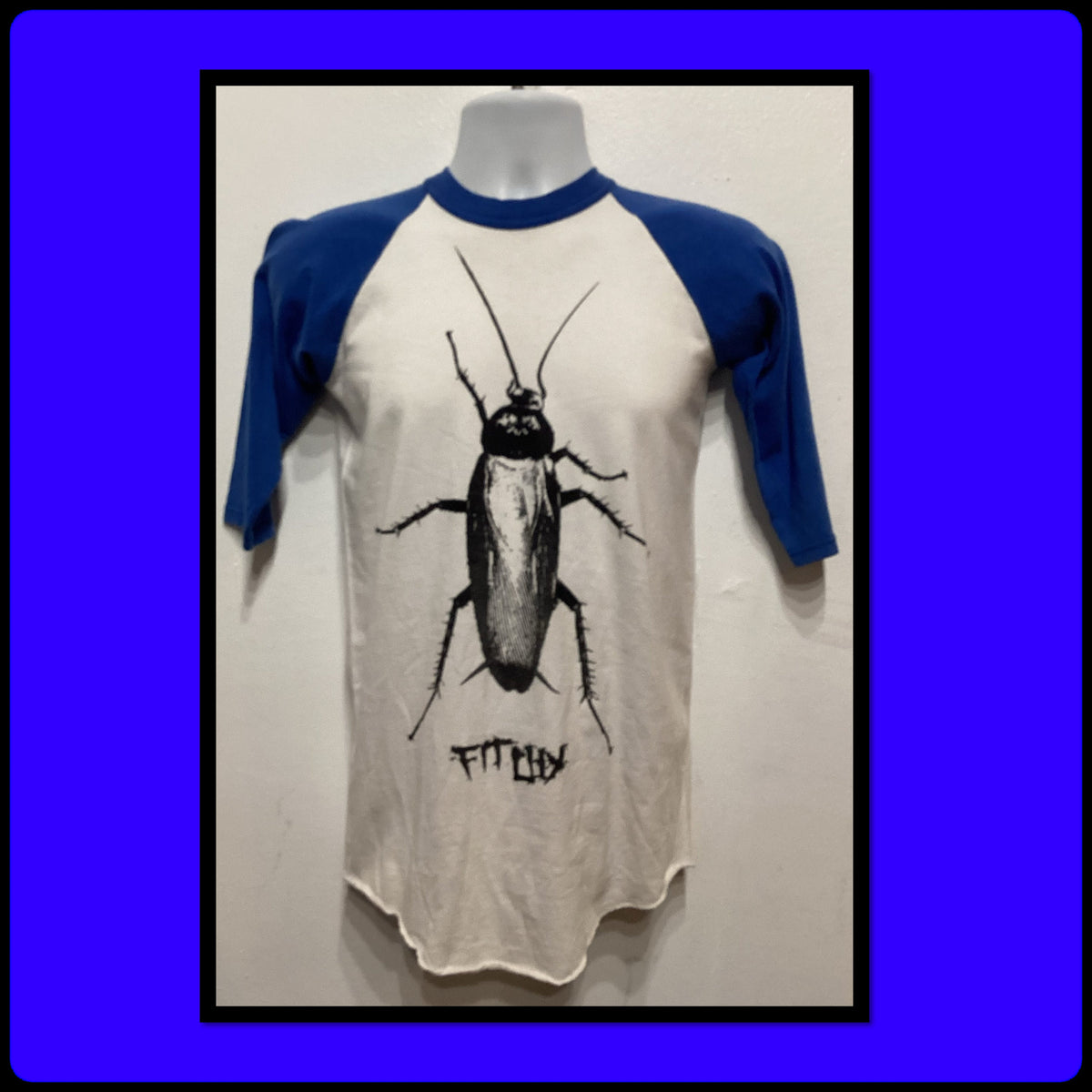 Printed novelty jersey T shirt quotRoach printquot Size small Jersey – Warm & Stylish · Trending Graphic Apparel