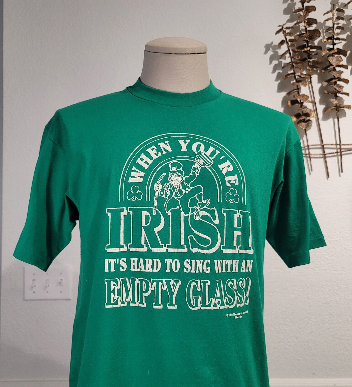 Vintage 80s When You39re Irish It39s Hard To Sing With An Empty Class green Tshirt size L Graphic Tee – Aesthetic Look · High-Quality Print