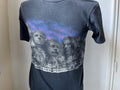 Vintage 90s Mount Rushmore Faded Black T Shirt M Graphic Tee – Fan Favorite · Must-Have Style
