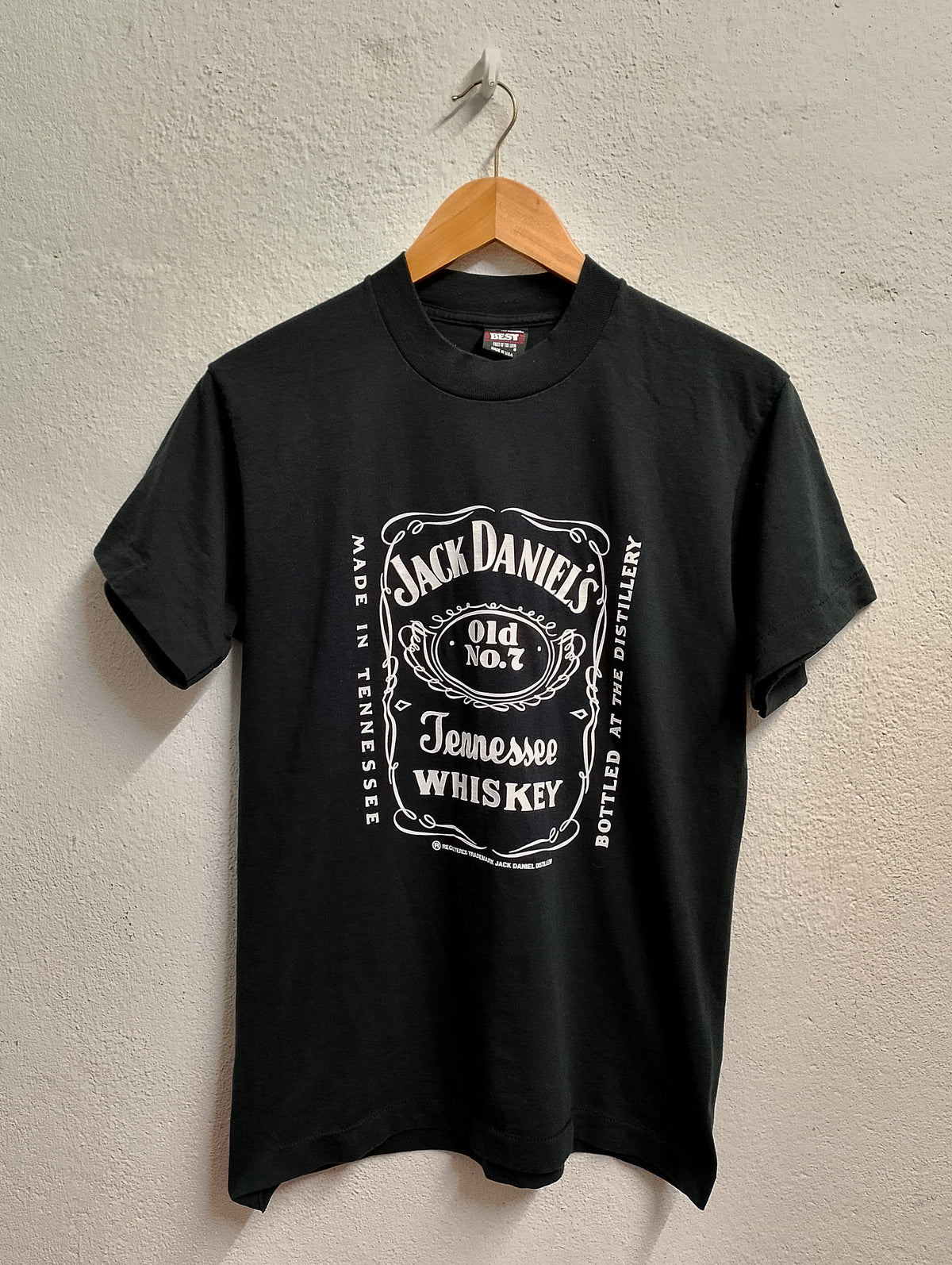 Vintage Jack Daniel Graphic Tee – Premium Graphic · Great Gift For Fans