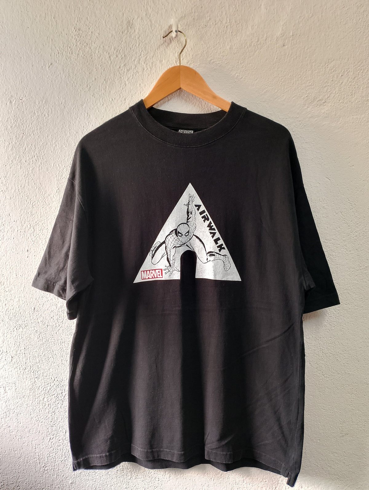 Vintage Airwalk x marvel Japan t shirt Large Graphic Tee – Premium Graphic · Top Pick For Any Outfit