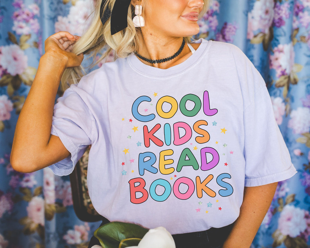 Cute Reading Teacher Tee Shirt for Kindergarten Teacher or Elementary Principal Cool Kids Read Books Adorable Y2K TShirt for Book Lover Graphic Tee – Cozy Vibes · Must-Have Style