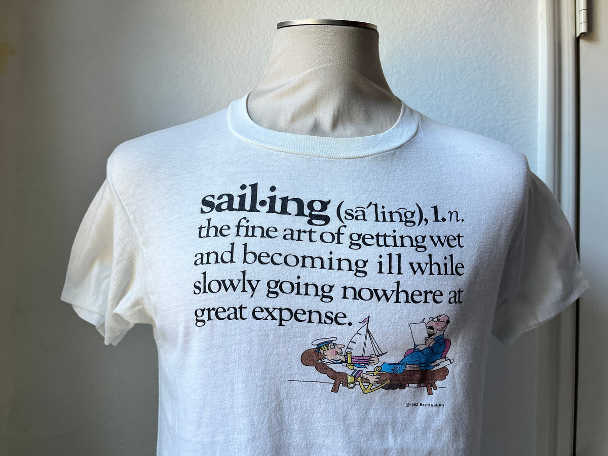 Vintage 8039s Sailing definition White TShirt Size M Graphic Tee – Warm & Stylish · High-Quality Print