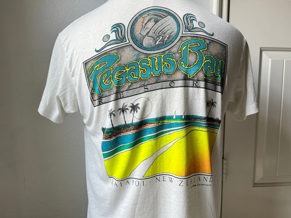 Vintage 8039s Pegasus Bay Resort Kaiapoi New Zealand White TShirt M Graphic Tee – Warm & Stylish · Must-Have Style
