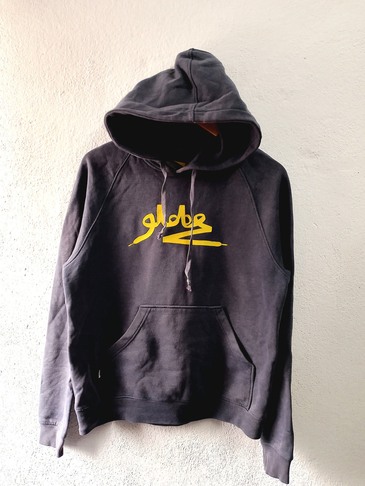 Globe skateboarding hoodies Medium Hoodie – Feel-Good Design · Perfect For Daily Wear