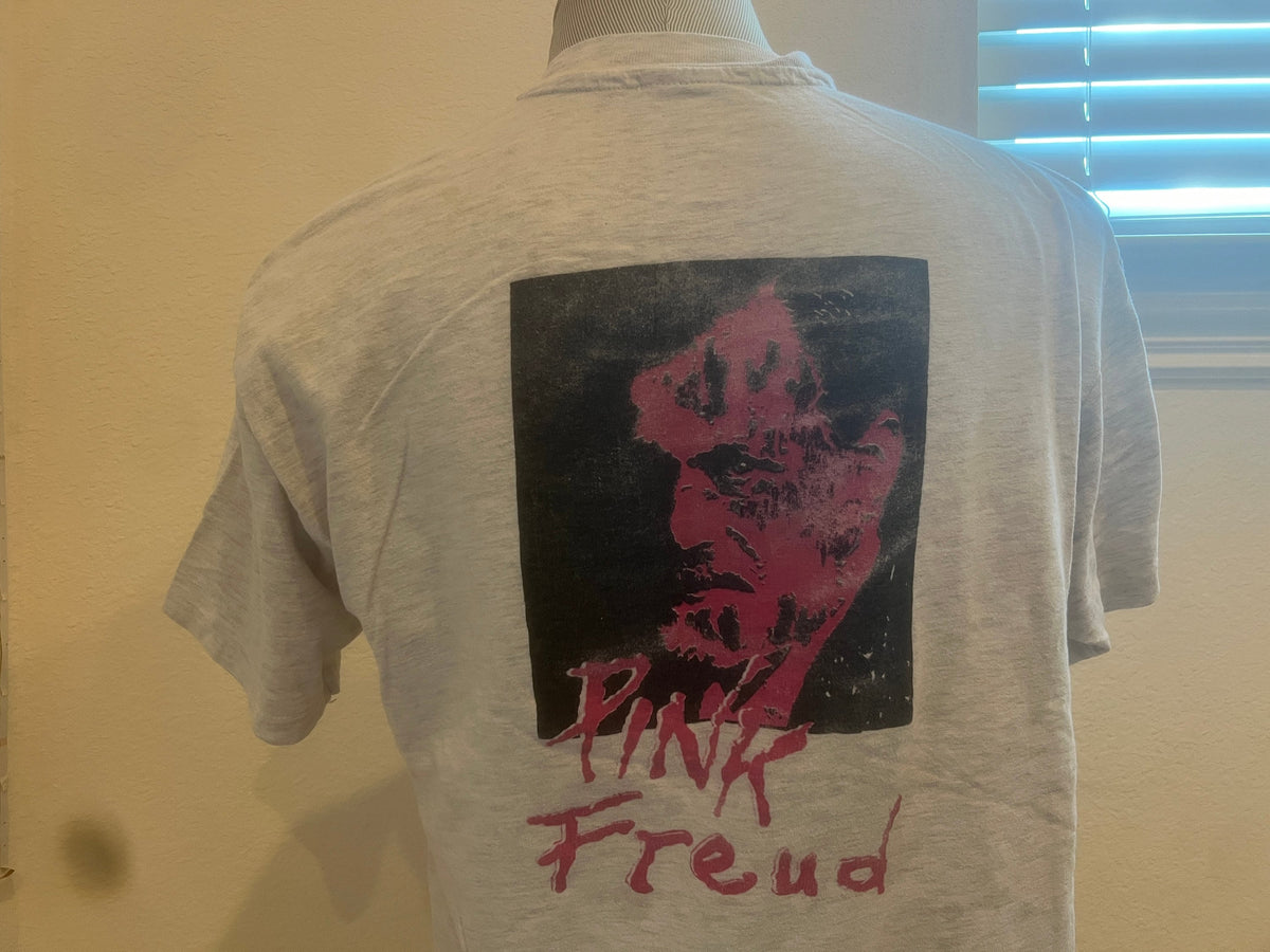 Vintage 9039s Pink Freud Psychology Club Grey T Shirt Size L Graphic Tee – Premium Graphic · High-Quality Print
