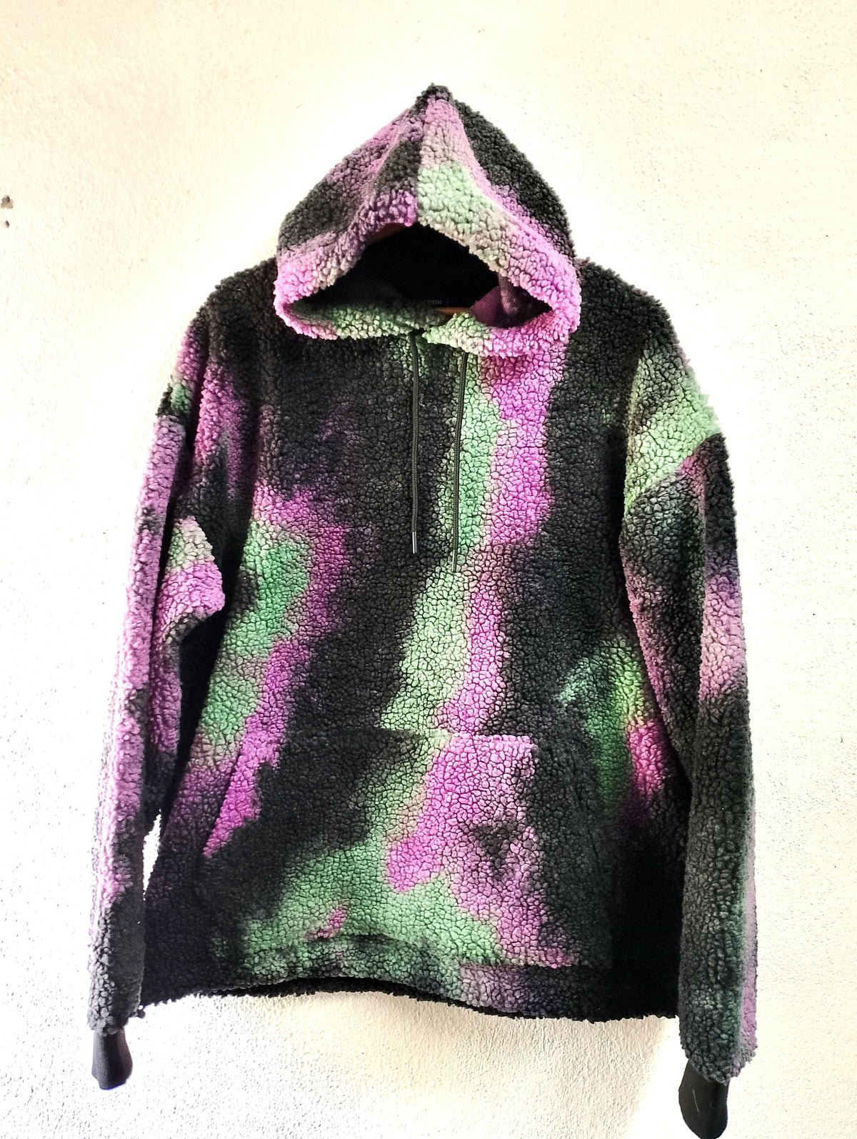 Fleece pullover hoodie Large Hoodie – Premium Graphic · Perfect For Daily Wear