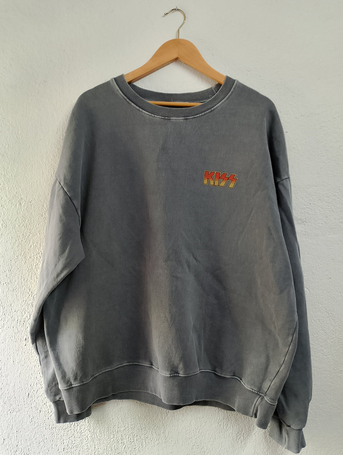 Kiss rock band sweatshirt XL Sweatshirt – Everyday Comfort · Perfect For Daily Wear